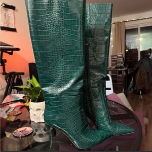 Jeffrey Campbell Green Croc ARSEN-HI High Heeled Boots Size 10
